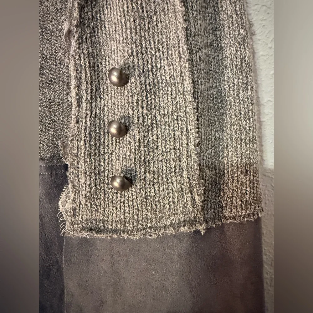 Vocal Charcoal Knit Vest - Picture 6 of 8
